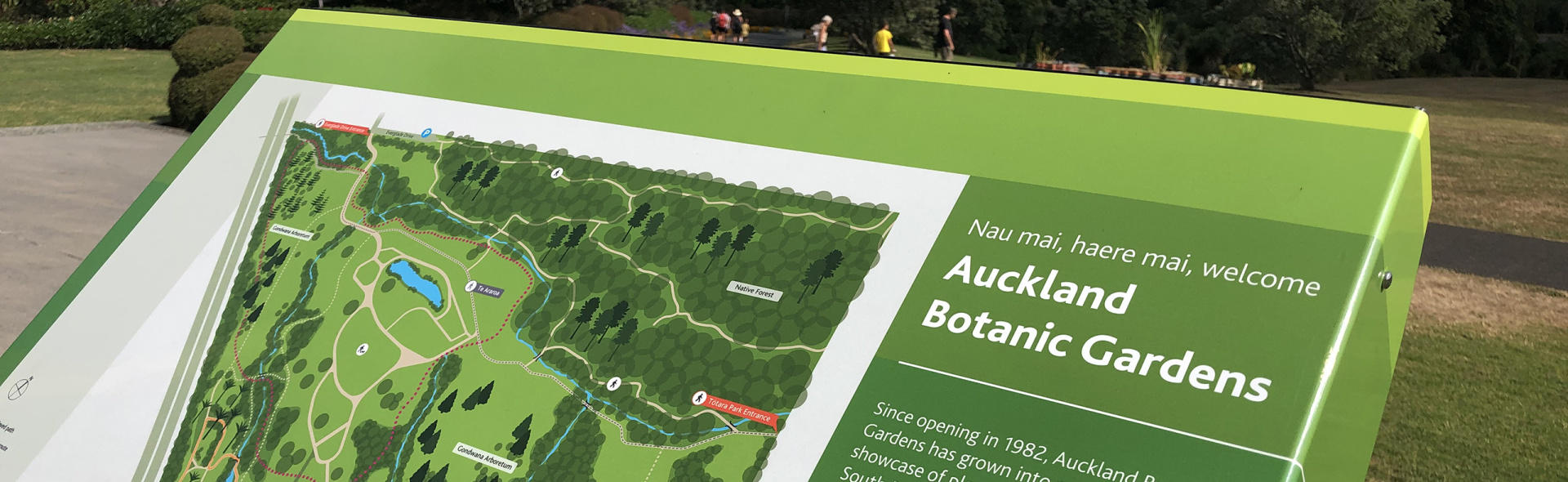 Botanic Gardens wayfinding header